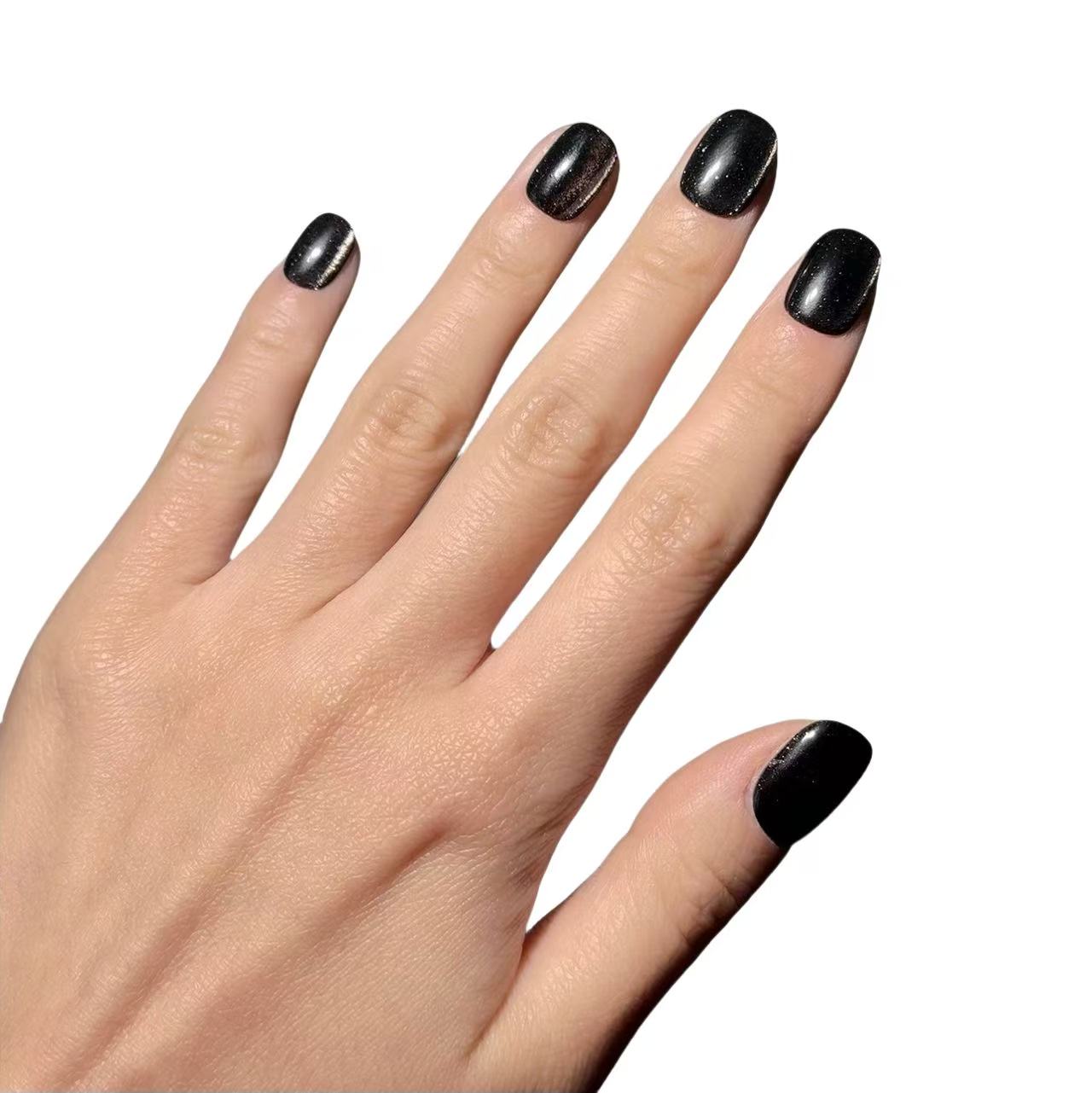 Silver Noir